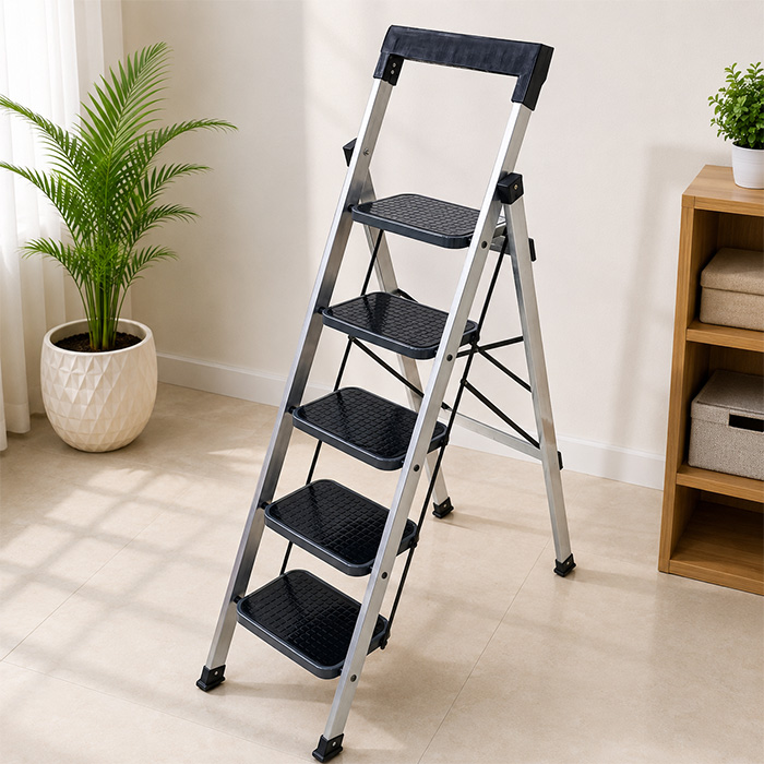 Jenatic Punch Mild Steel Step Ladder